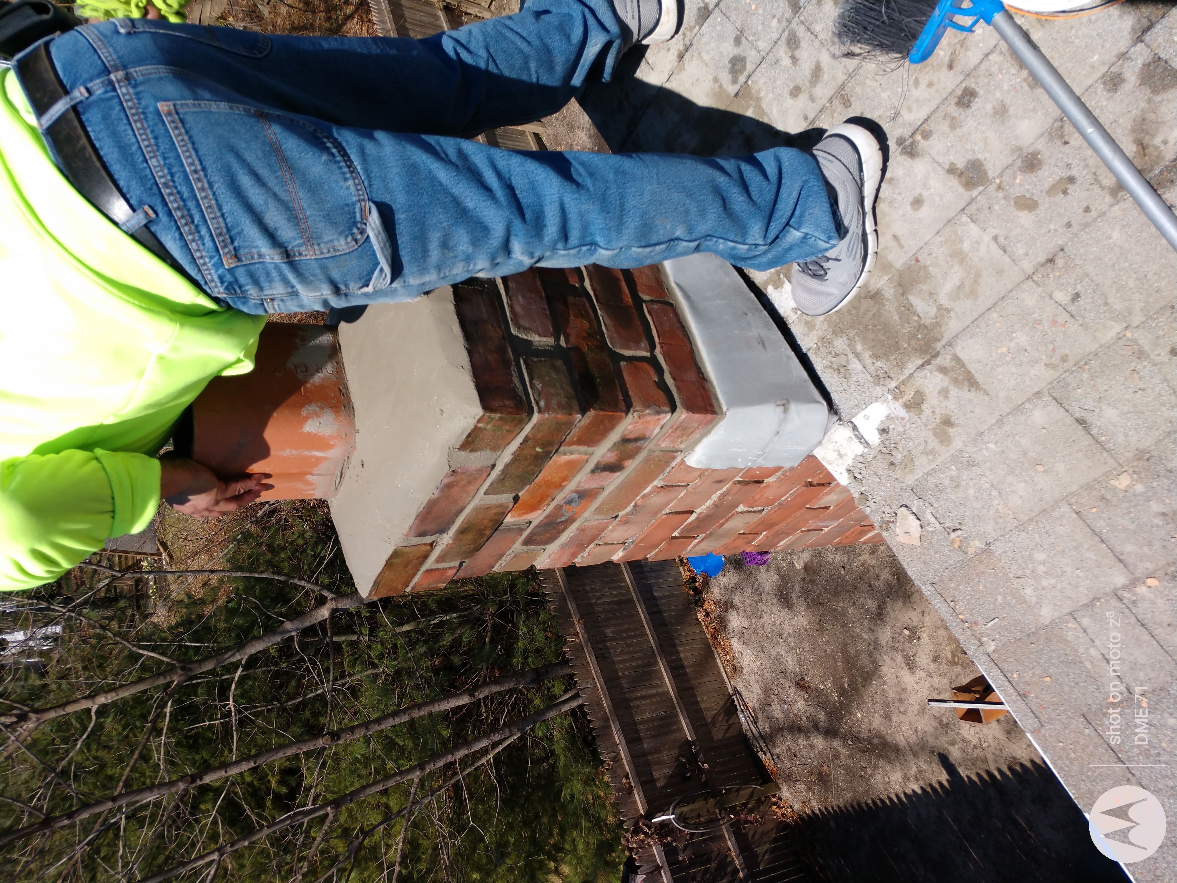 Cracked chimney professionally repaired in Wantagh, NY